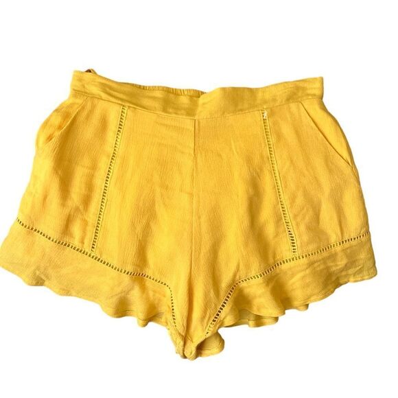 ✨Revolve tabitha ruffle shorts✨ - Picture 2 of 4